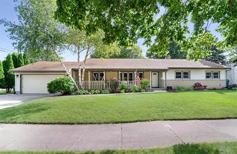 2224 N Outagamie St, Appleton, WI 54914