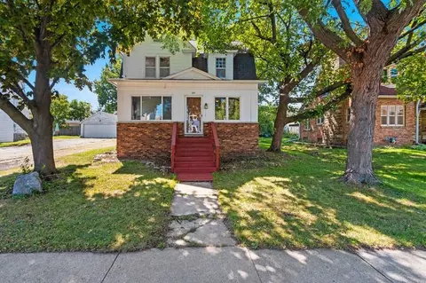 229 E Doty Ave, Neenah, WI 54956