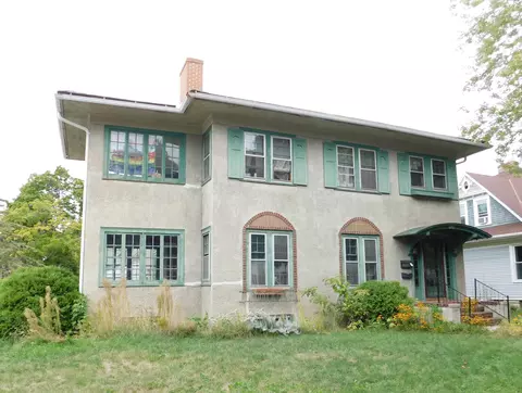 840 S Jackson St, Green Bay, WI 54301