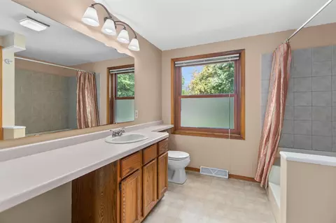 w6121 Colonial Drive, Appleton, WI 54914 photo 17