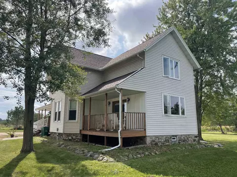 w6328 Lincoln Road, Van Dyne, WI 54979
