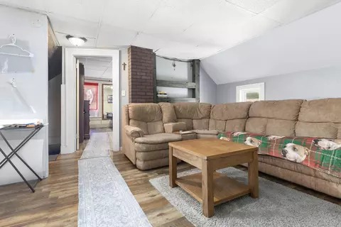1023 W Lawrence St, Appleton, WI 54914 photo 5