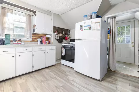 1023 W Lawrence St, Appleton, WI 54914 photo 7