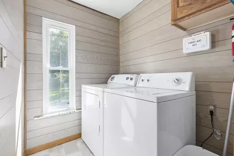 1023 W Lawrence St, Appleton, WI 54914 photo 21