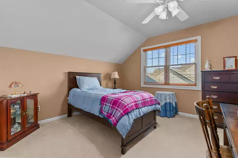 5410 N Summerland Dr, Appleton, WI 54913 photo 33
