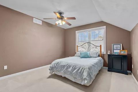 5410 N Summerland Dr, Appleton, WI 54913 photo 34