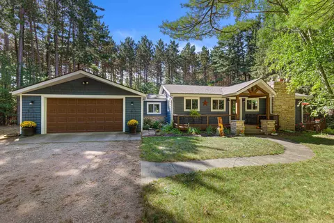 w6661 Cottonville Drive, Wautoma, WI 54982