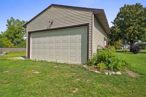 334 Main St, Wrightstown, WI 54180 photo 35