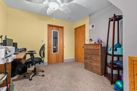 1805 N Oneida St, Appleton, WI 54911 photo 11