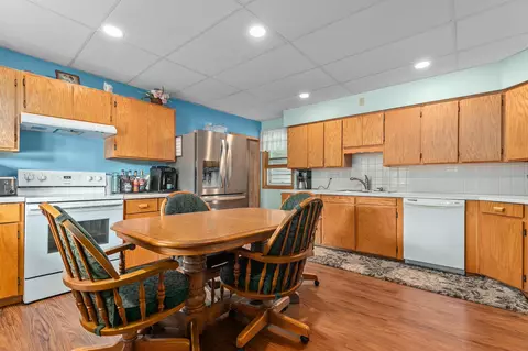 1805 N Oneida St, Appleton, WI 54911 photo 6