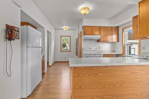 1428 E College Ave, Appleton, WI 54915 photo 8