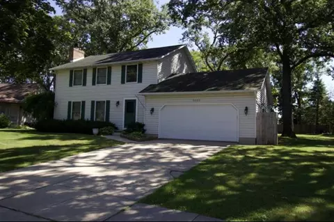 1005 Countryside Dr, De Pere, WI 54115