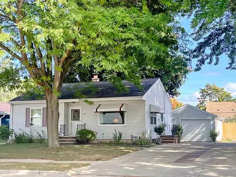 1124 N Platten St, Green Bay, WI 54303