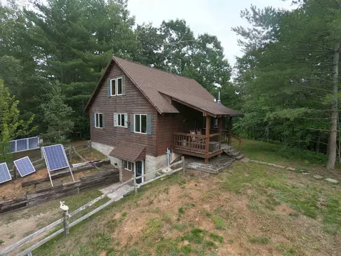 W11894 Jones Road, Athelstane, WI 54104