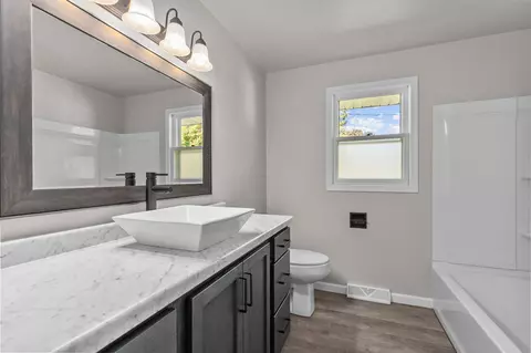 700 E Hoover Ave, Appleton, WI 54915 photo 19
