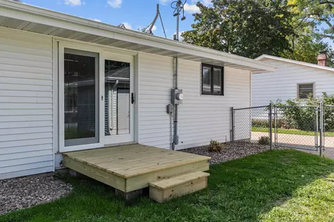 700 E Hoover Ave, Appleton, WI 54915 photo 7