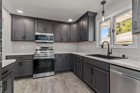 700 E Hoover Ave, Appleton, WI 54915 photo 12