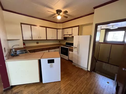 914 W Harris St, Appleton, WI 54911 photo 12