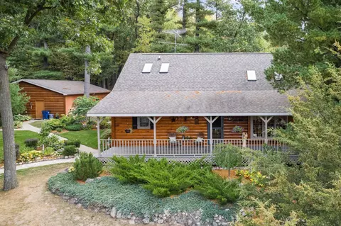 e2363 Rocky Hill Lane, Waupaca, WI 54981