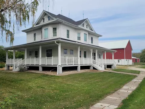 11502 Greenstreet Rd, Maribel, WI 54227