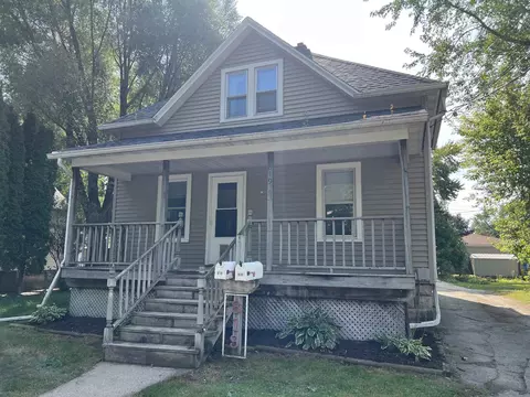 819 W Commercial St, Appleton, WI 54914