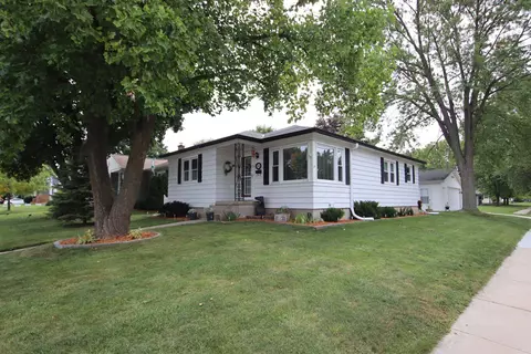 340 18th St, Fond Du Lac, WI 54935