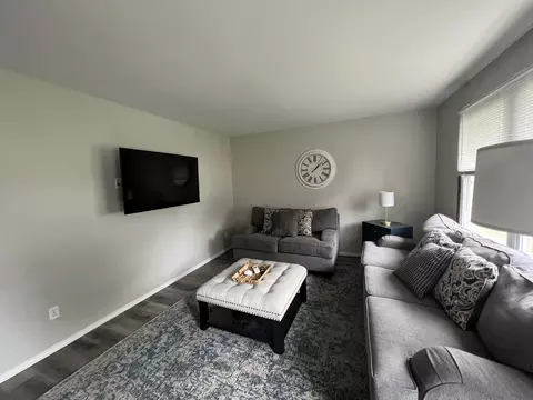 1216 E Sylvan Ave, Appleton, WI 54915 photo 8