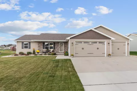 1419 Mera Ln, Kaukauna, WI 54130