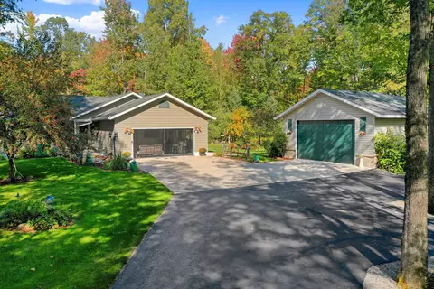 w9038 Moonshine Hill Road, Crivitz, WI 54114