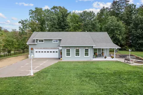 n2408 County Road W, New London, WI 54961
