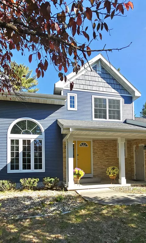 3133 Island View Ct, Stevens Point, WI 54481