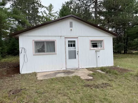 n17360 Us 141, Pembine, WI 54156