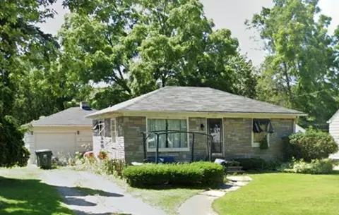 777 Maple St, Neenah, WI 54956