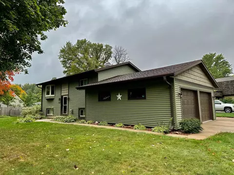 2801 S Lance Ave, Appleton, WI 54915