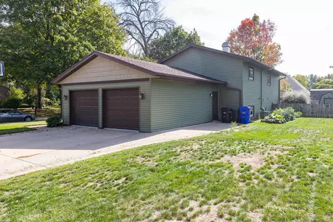 2801 S Lance Ave, Appleton, WI 54915 photo 26