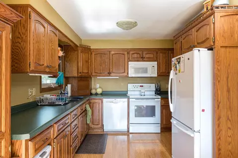 2801 S Lance Ave, Appleton, WI 54915 photo 9
