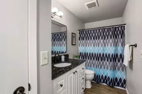 2711 E Henry St, Appleton, WI 54915 photo 8