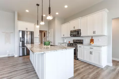 2985 E Bluetopaz Dr, Appleton, WI 54913 photo 19