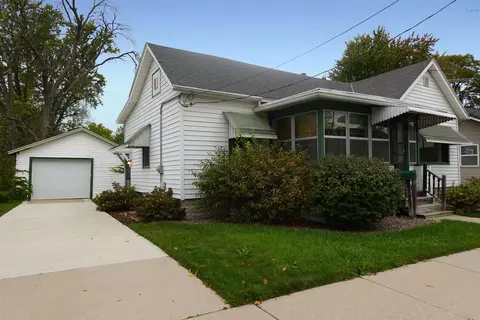 514 Greenwood St, Fond Du Lac, WI 54935