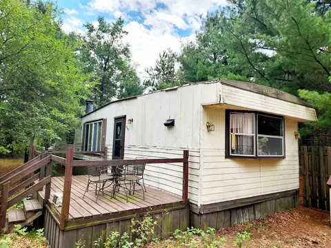 1047 9th Ave, Friendship, WI 53934