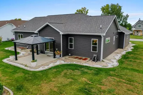 2834 W Fallen Oak Dr, Appleton, WI 54913 photo 34