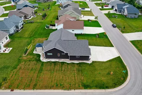 2834 W Fallen Oak Dr, Appleton, WI 54913 photo 38