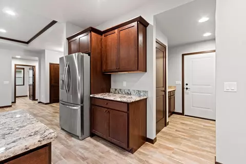 2834 W Fallen Oak Dr, Appleton, WI 54913 photo 8