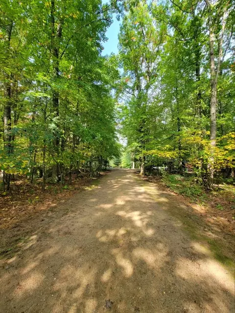 e2126 Flaata Road, Iola, WI 54945 photo 3