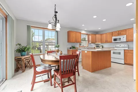 4502 Starlight Ct, Appleton, WI 54913 photo 10