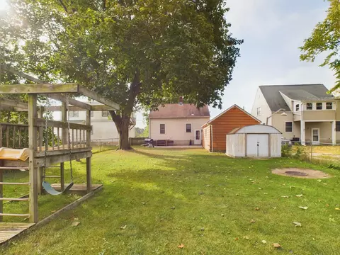 2732 10th St, Two Rivers, WI 54241 photo 3