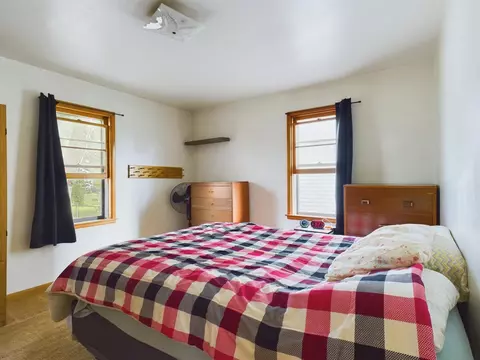 2732 10th St, Two Rivers, WI 54241 photo 16