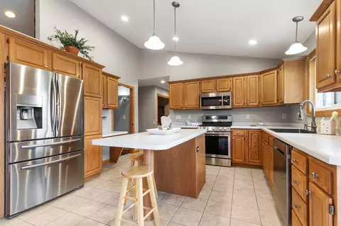 w5601 Jochmann Drive, Appleton, WI 54915 photo 4