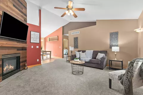 w5601 Jochmann Drive, Appleton, WI 54915 photo 6