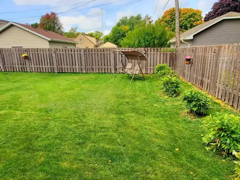 810 E Maple St, Appleton, WI 54915 photo 36
